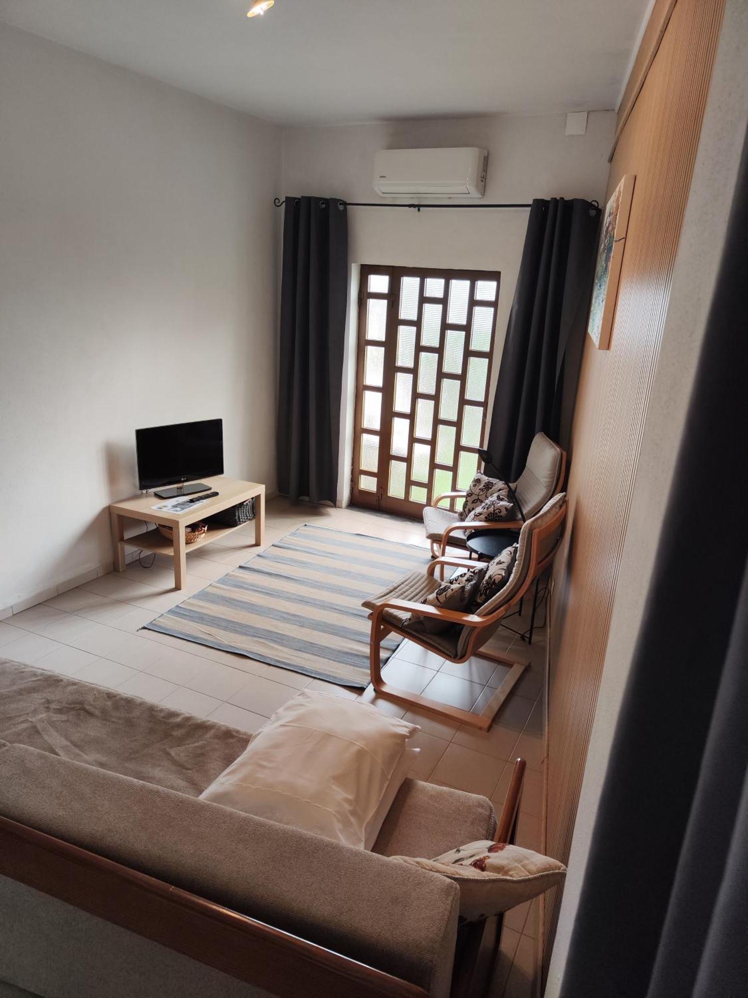 Casa Sr Do Calvario ปาโซส เด เฟเฮรา ห้อง รูปภาพ